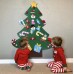  Новогодняя елка из фетра на стену с игрушками-украшениями на липучках